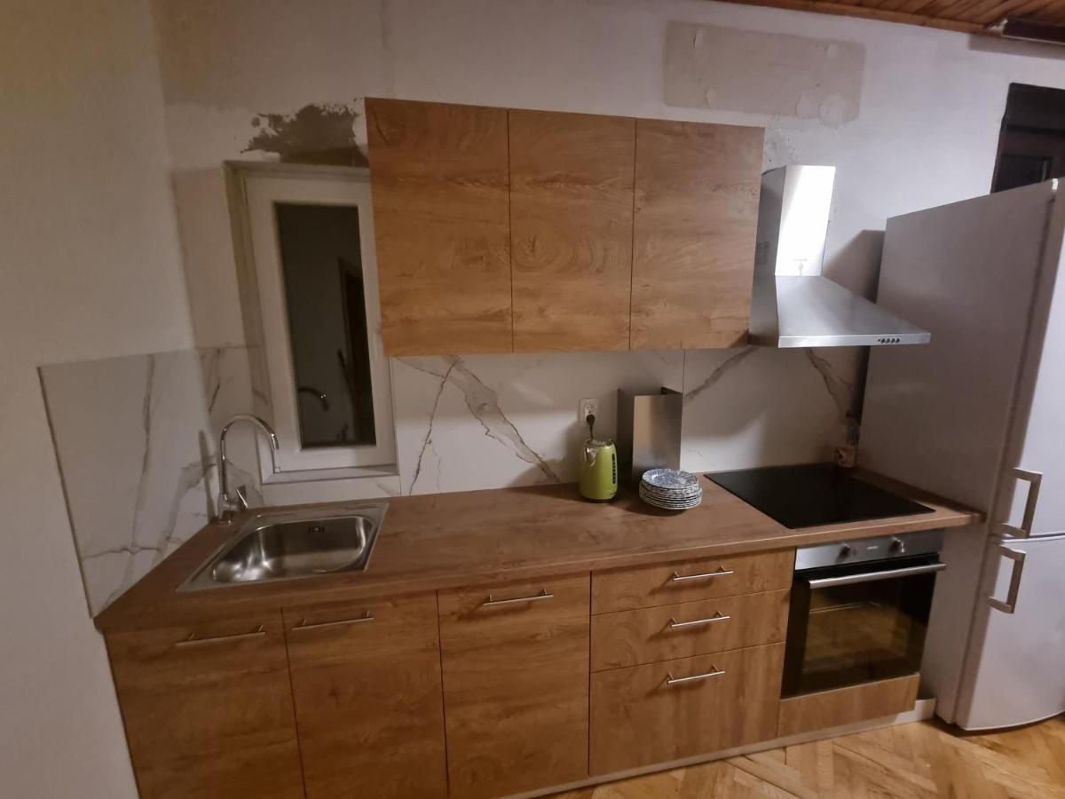 Holidey Home Jukic K سيلين المظهر الخارجي الصورة